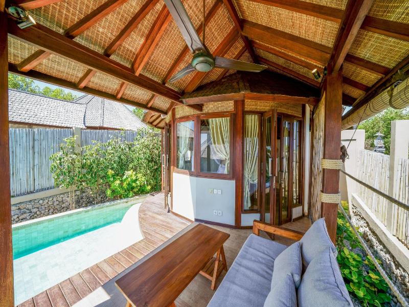 Blue Lagoon Avia Villas image