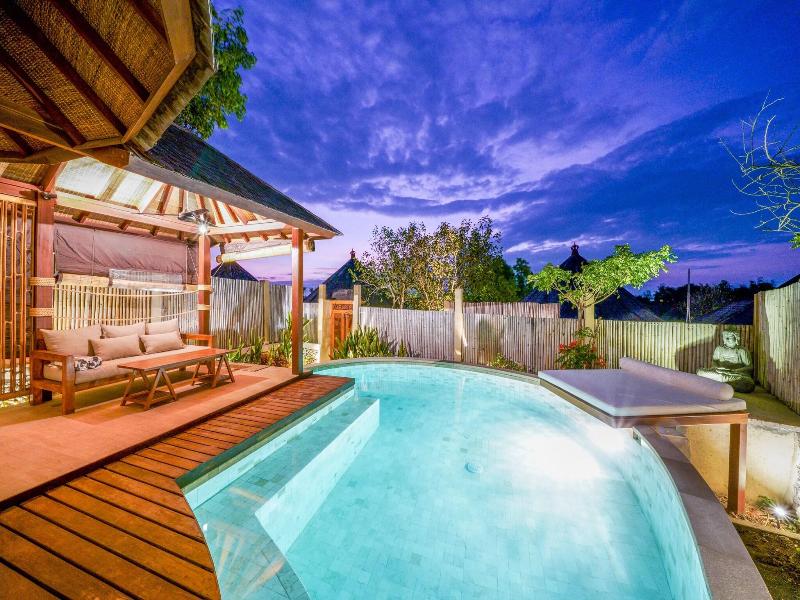 Blue Lagoon Avia Villas image