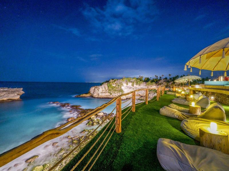 Blue Lagoon Avia Villas image