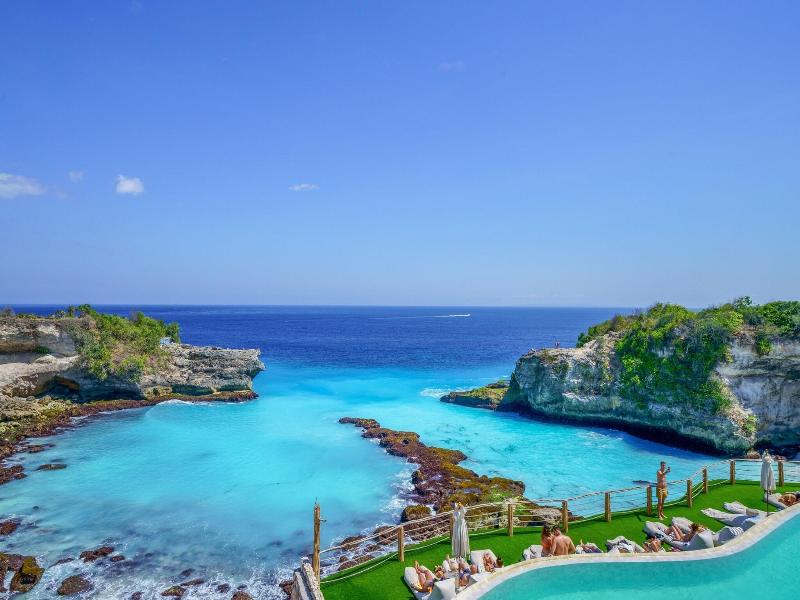 Blue Lagoon Avia Villas image