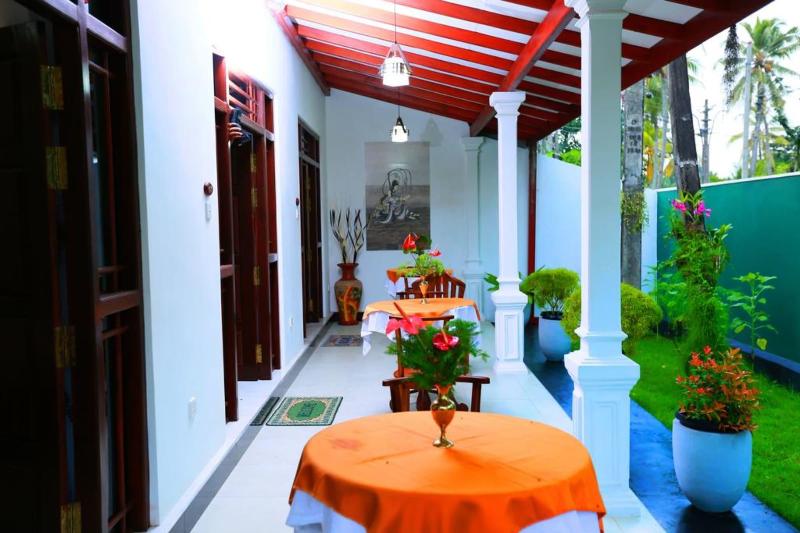 Ceylonika Rest image