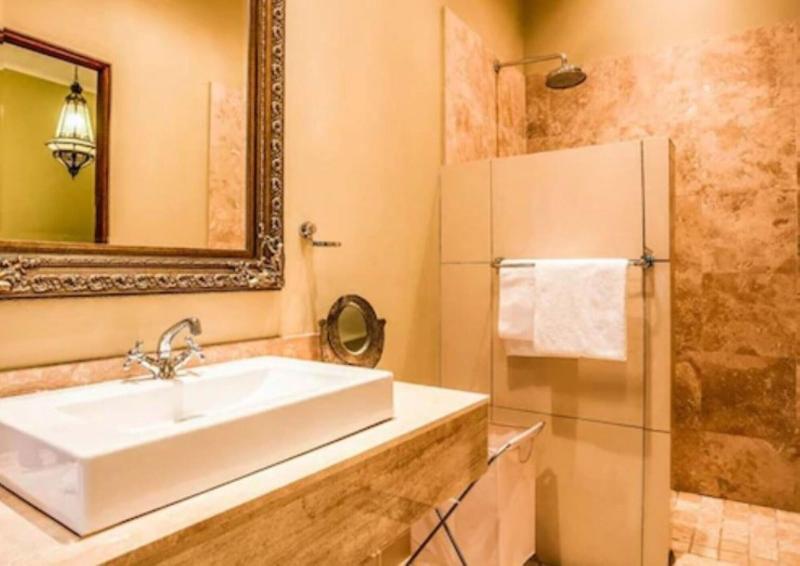 Willows Boutique Hotel image