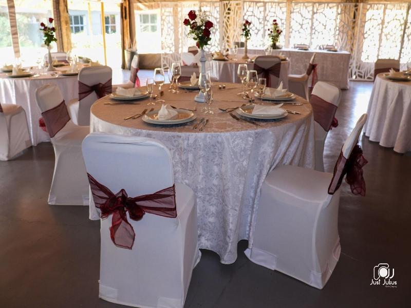 Outlook Lodge Or Tambo image
