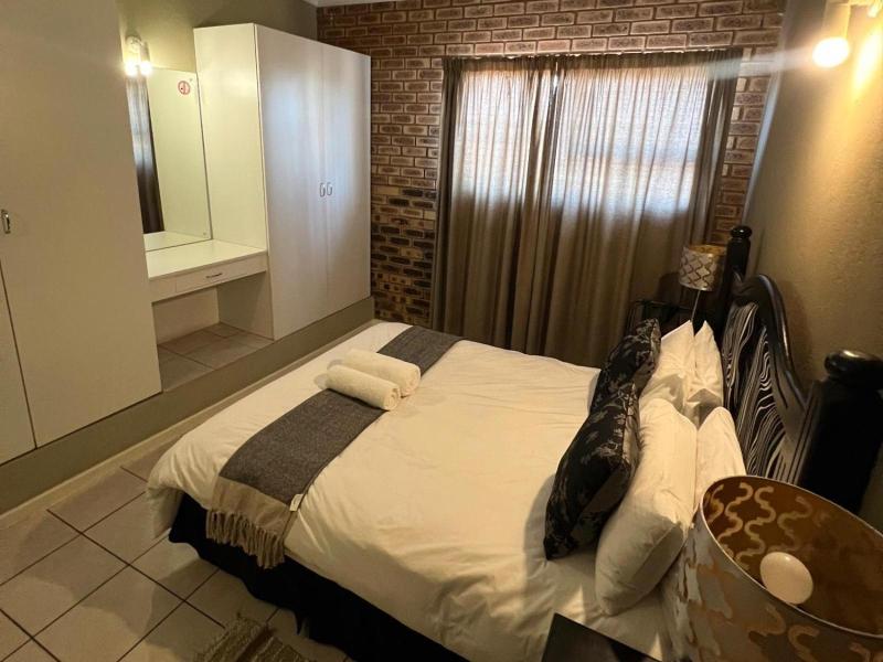 Protea Ridge Estate image