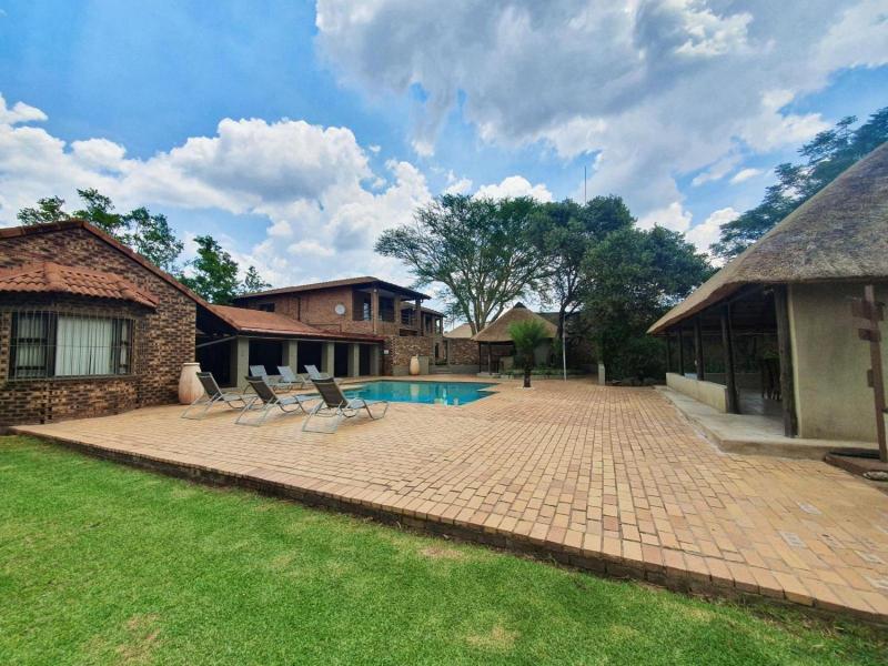 Protea Ridge Estate image