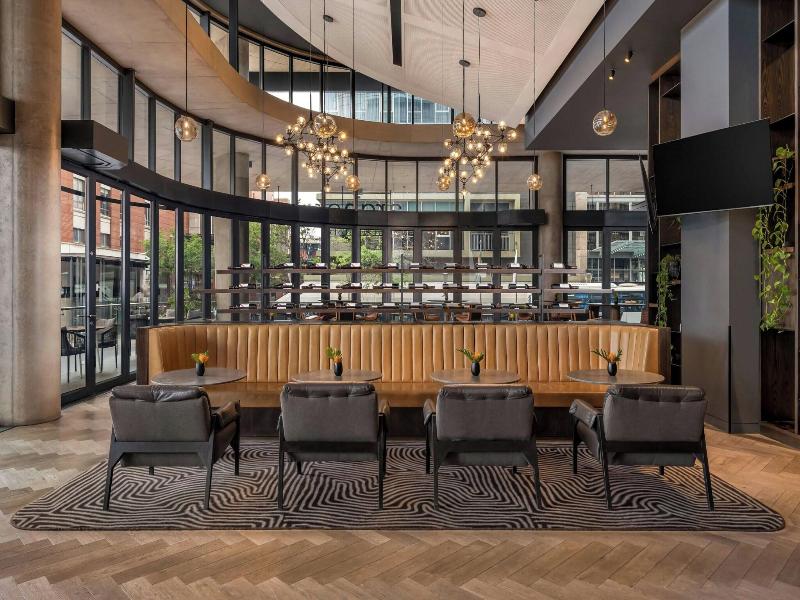 Johannesburg Marriott Hotel Melrose Arch image