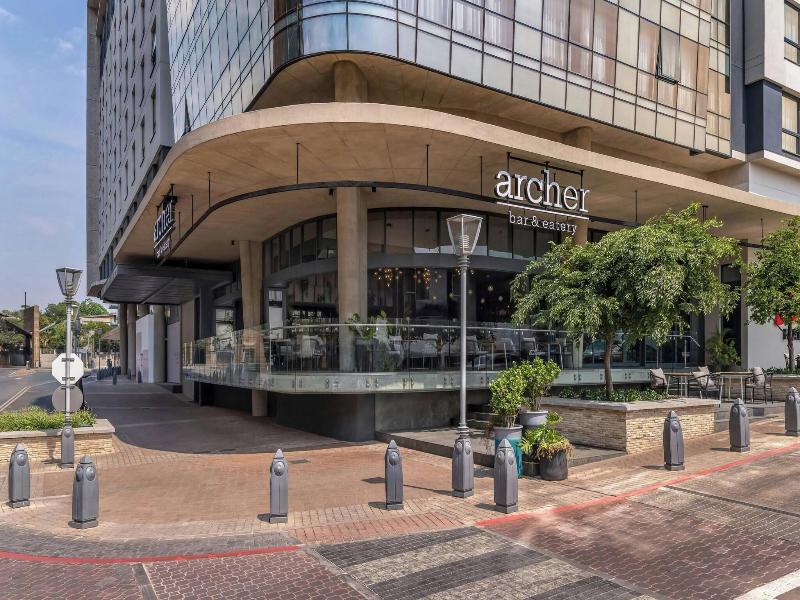 Johannesburg Marriott Hotel Melrose Arch image