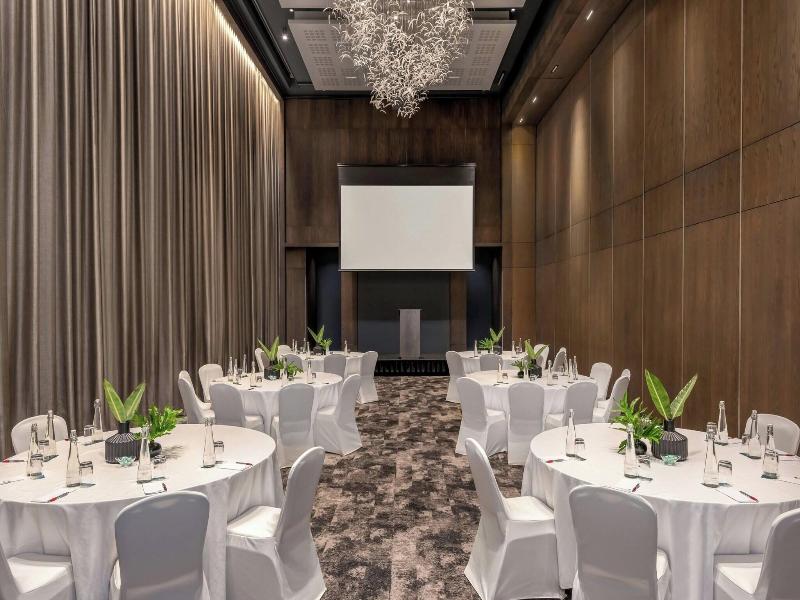 Johannesburg Marriott Hotel Melrose Arch image
