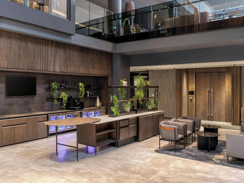 Johannesburg Marriott Hotel Melrose Arch image