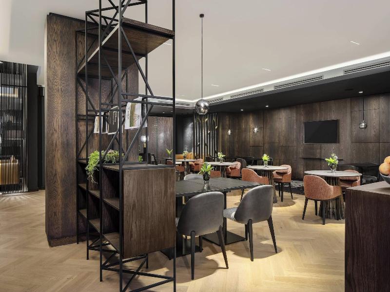 Johannesburg Marriott Hotel Melrose Arch image