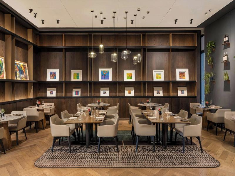 Johannesburg Marriott Hotel Melrose Arch image