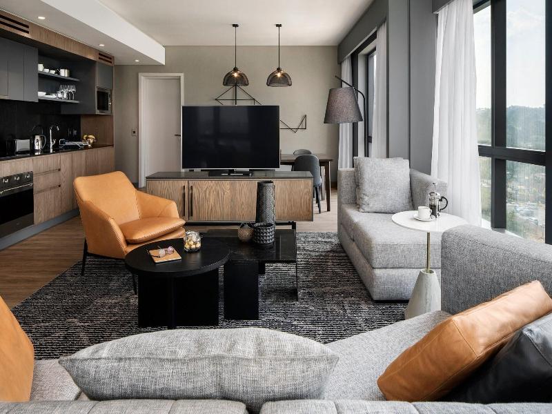 Johannesburg Marriott Hotel Melrose Arch image