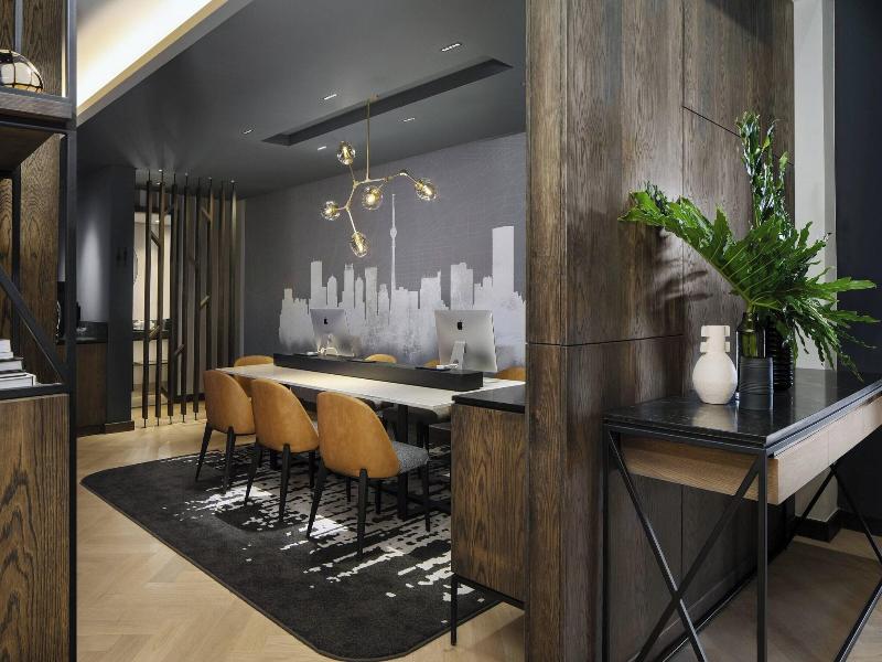 Johannesburg Marriott Hotel Melrose Arch image