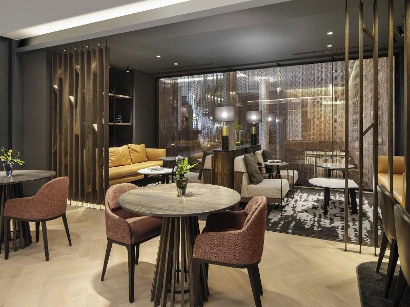 Johannesburg Marriott Hotel Melrose Arch image