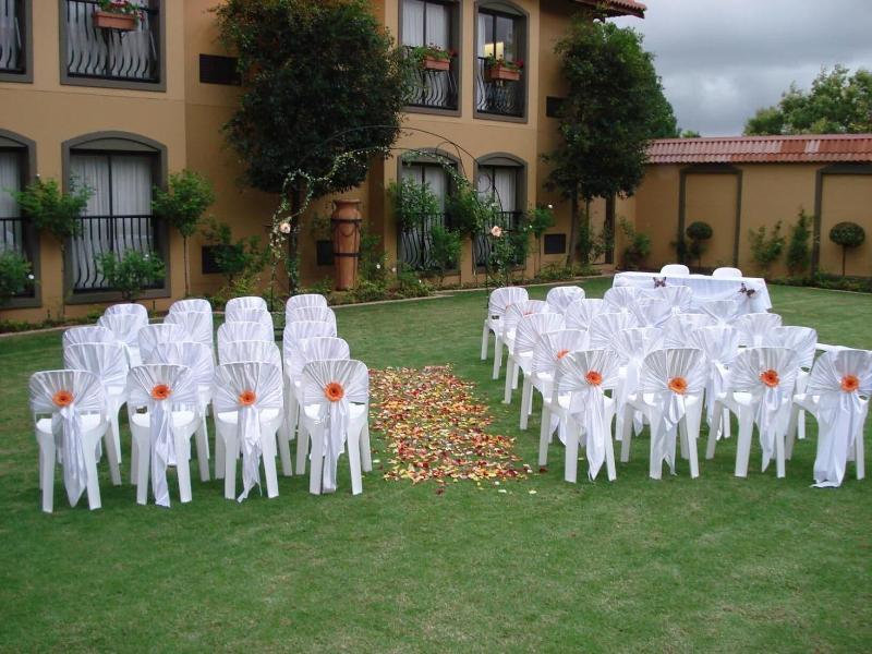 Benvenuto Hotel And Conference Centre image