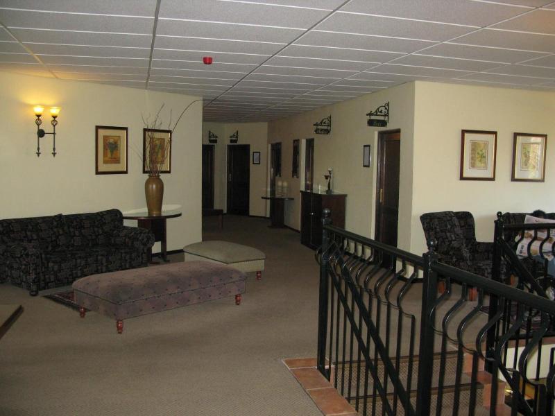 Benvenuto Hotel And Conference Centre image