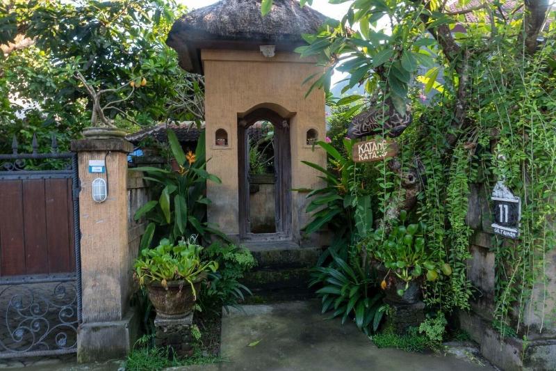 Katang-katang Guest House Bali image