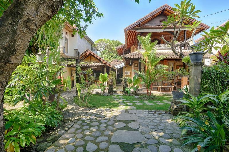 Katang-katang Guest House Bali image