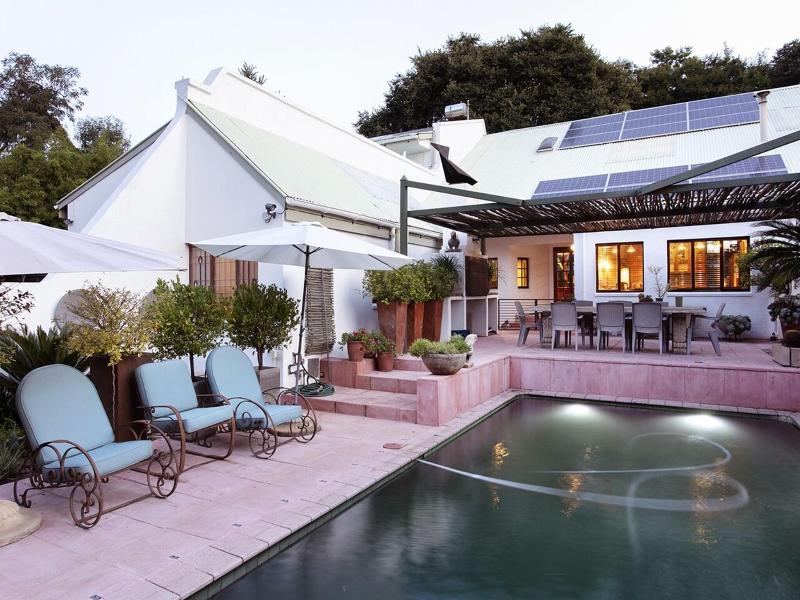 Bed And Breakfast In Waterkloof image