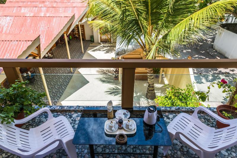 Relax Residence Thoddoo Maldives image