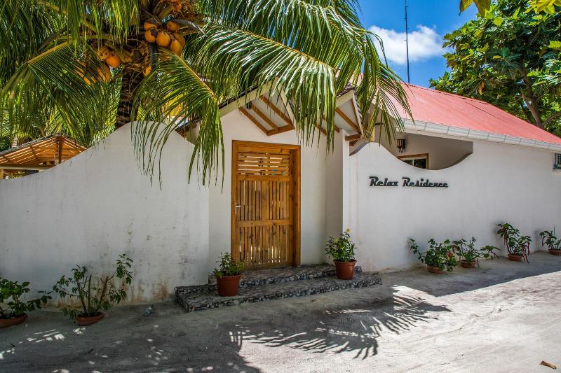 Relax Residence Thoddoo Maldives image
