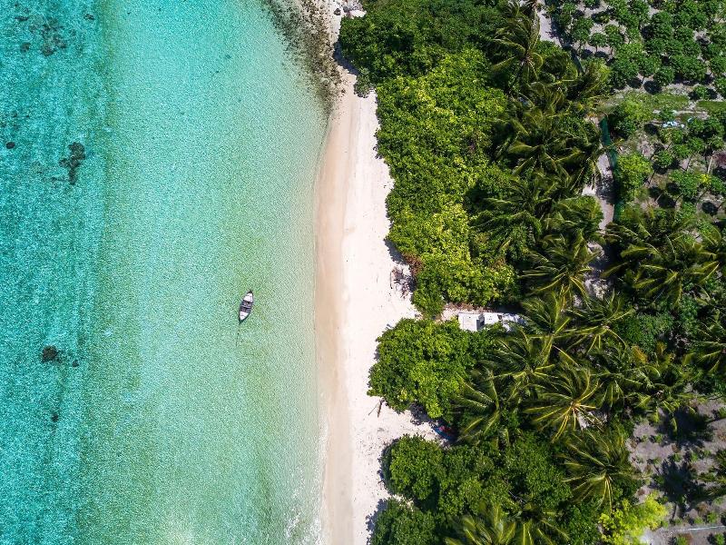 Relax Residence Thoddoo Maldives image