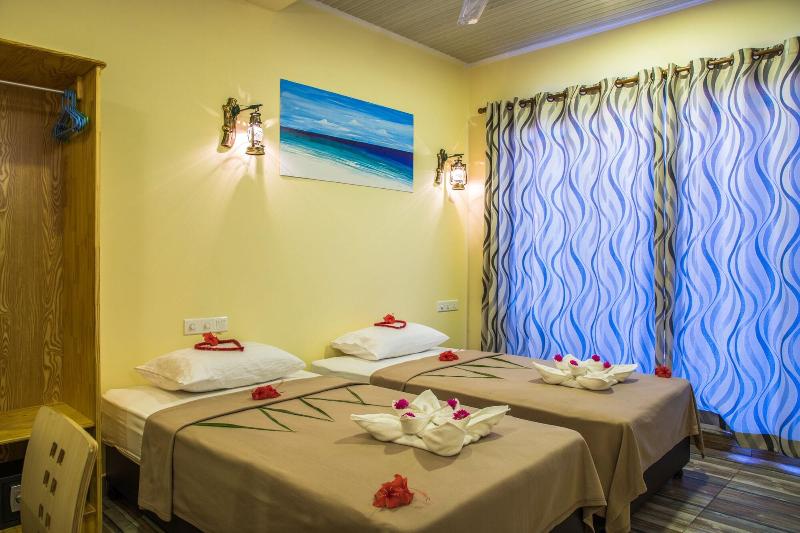 Relax Residence Thoddoo Maldives image