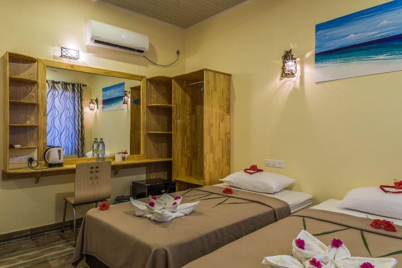 Relax Residence Thoddoo Maldives image