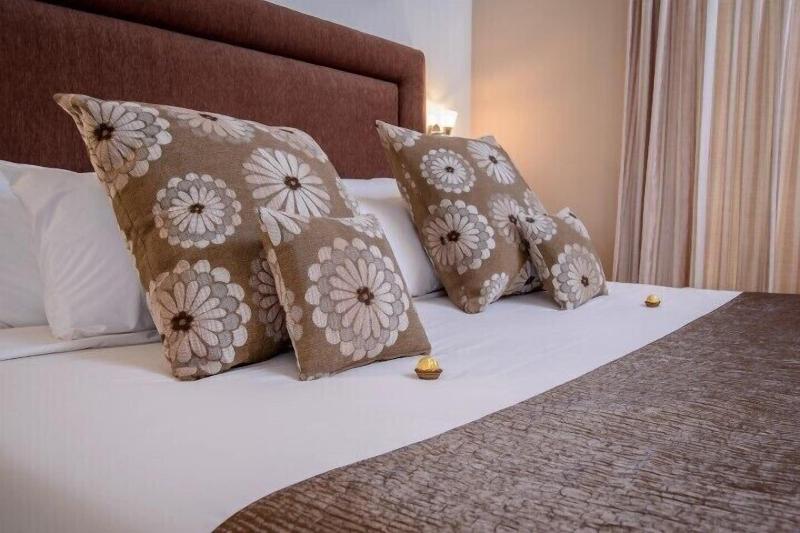 The Cycad Lodge & Chalets image