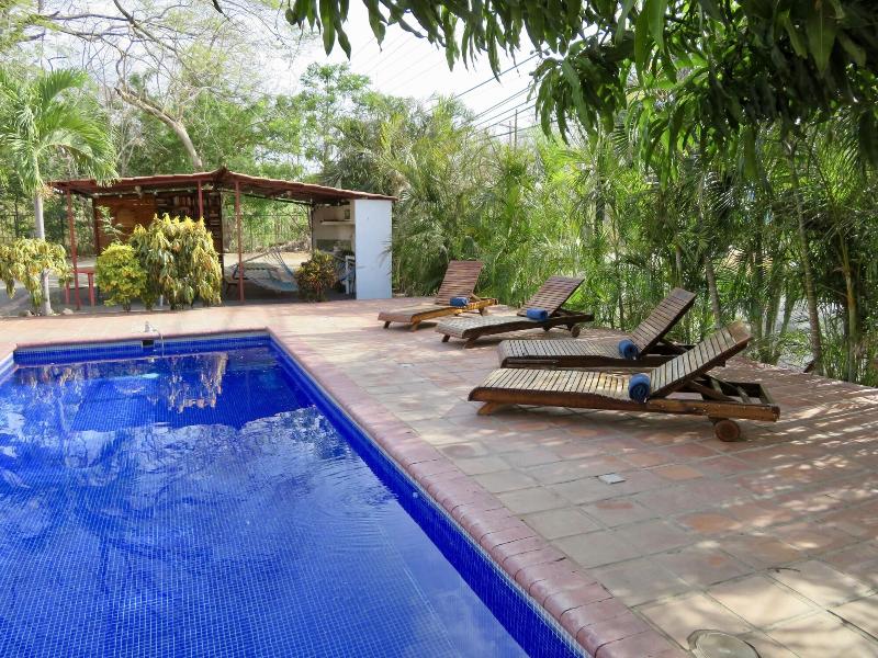 Cabinas Diversion Tropical image