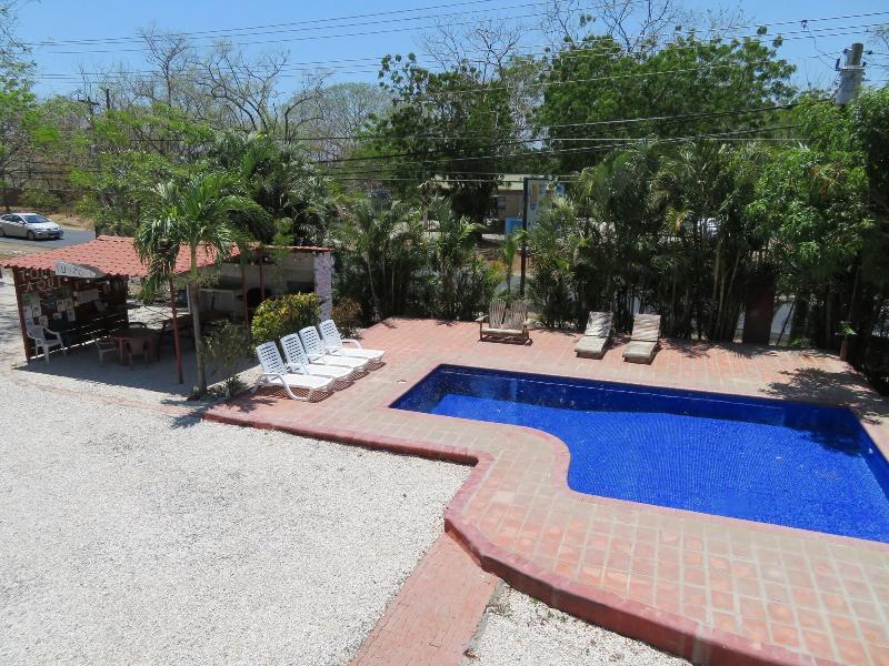 Cabinas Diversion Tropical image