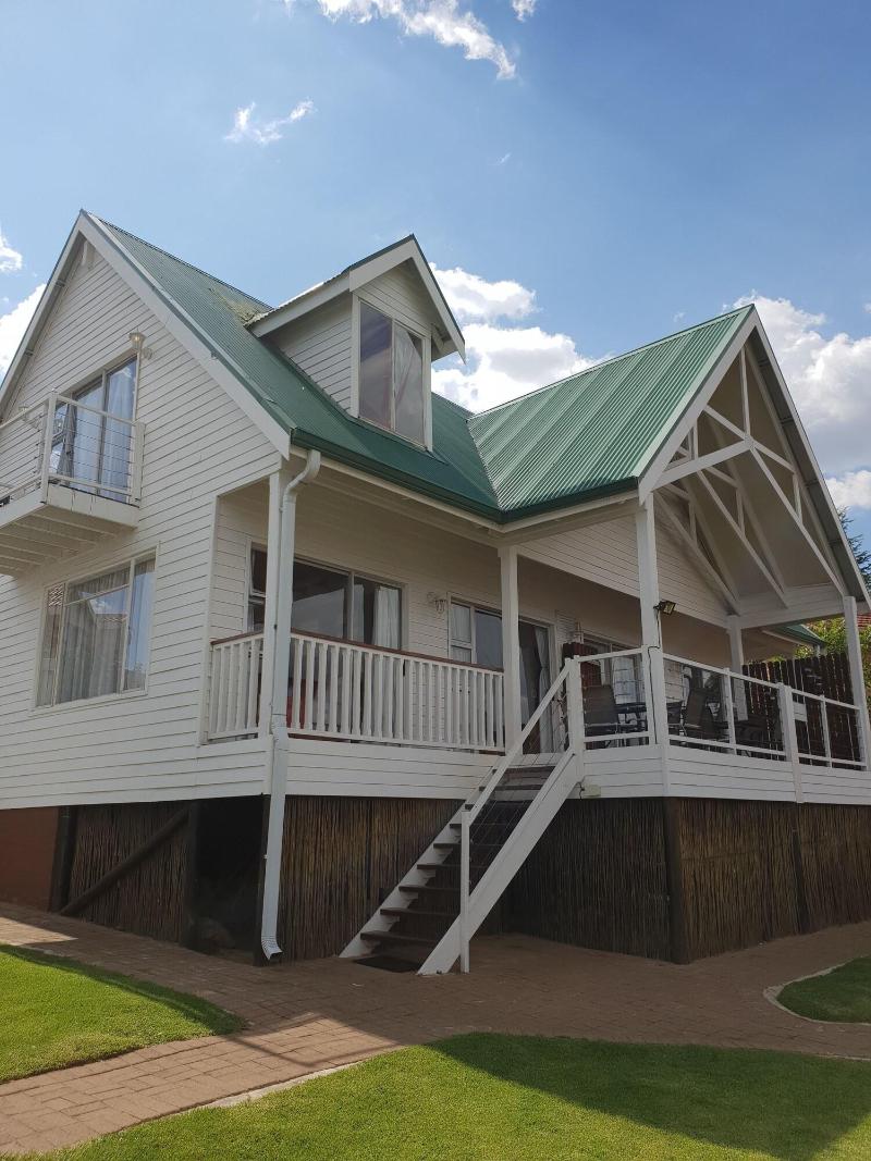 Knock Out View Clarens image