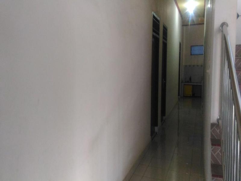 Losmen Ibu Hj. Tarjo