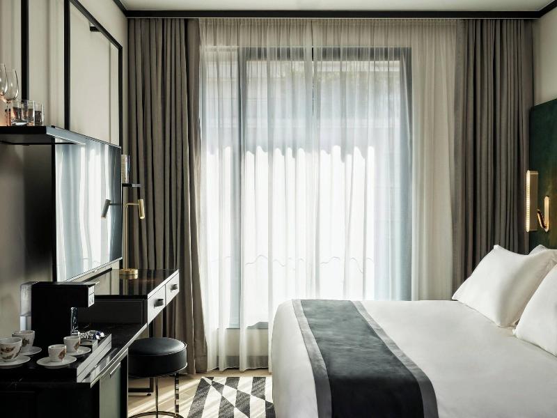 Stay in style at Academias Hotel, Autograph Collection
