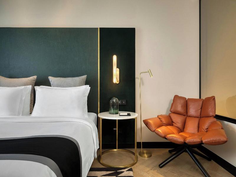 Stay in style at Academias Hotel, Autograph Collection