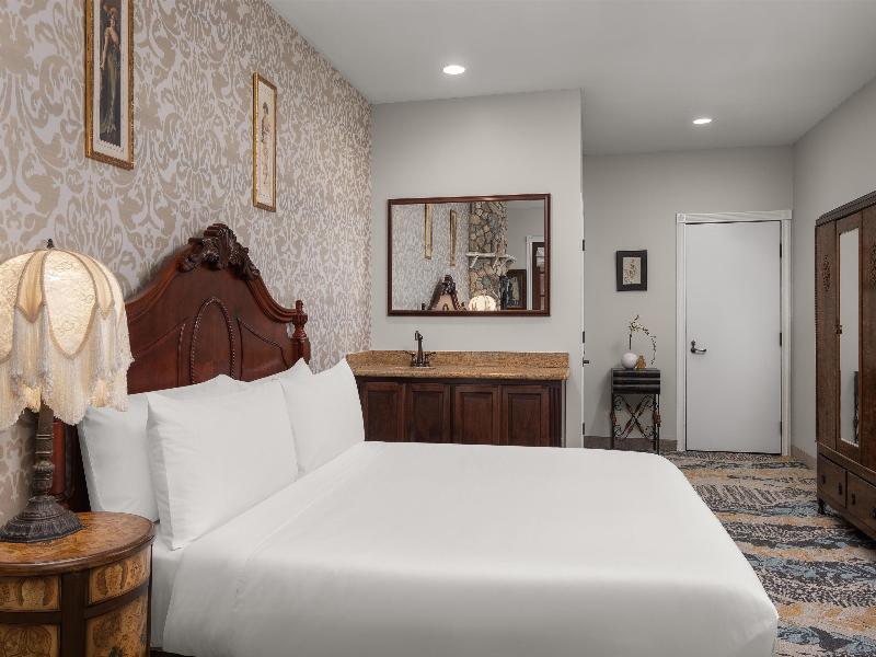 National Hotel Jackson, Tapestry Collection image