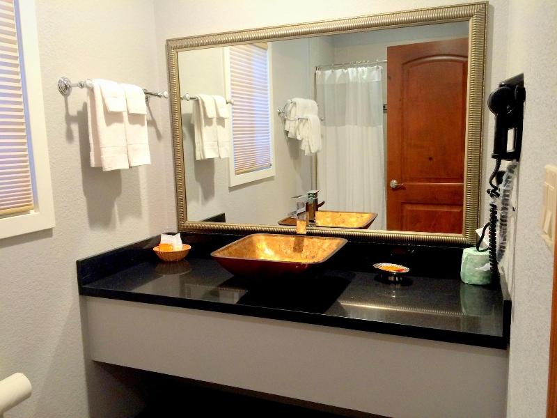 FairBridge Inn & Suites Merced/Gateway to Yosemite image