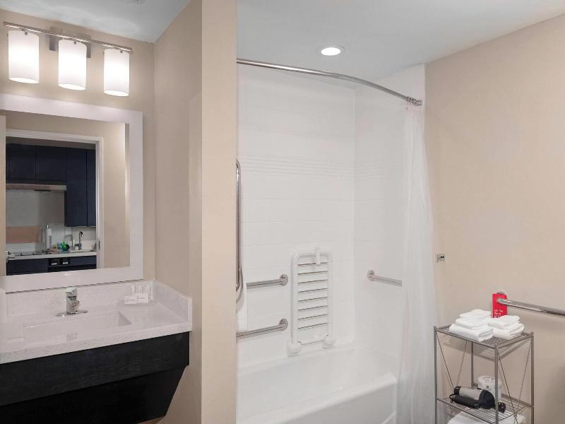 Towneplace Suites By Marriott San Antonio Westover image