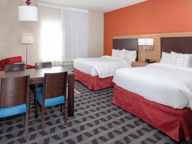 Towneplace Suites By Marriott San Antonio Westover image