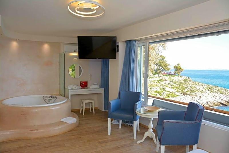 Scorpios Hotel image