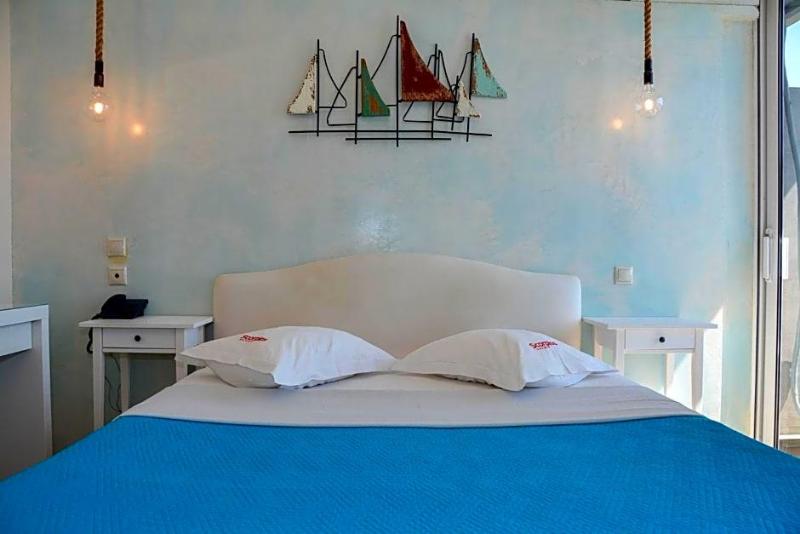 Scorpios Hotel image