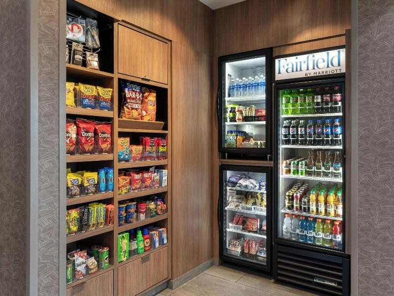 Fairfield Inn & Suites by Marriott Cleveland Tiede image