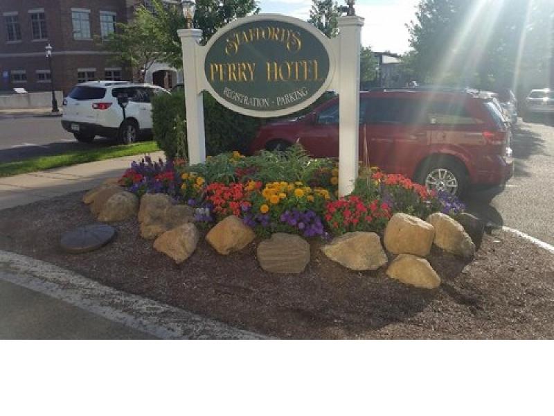Perry Hotel image