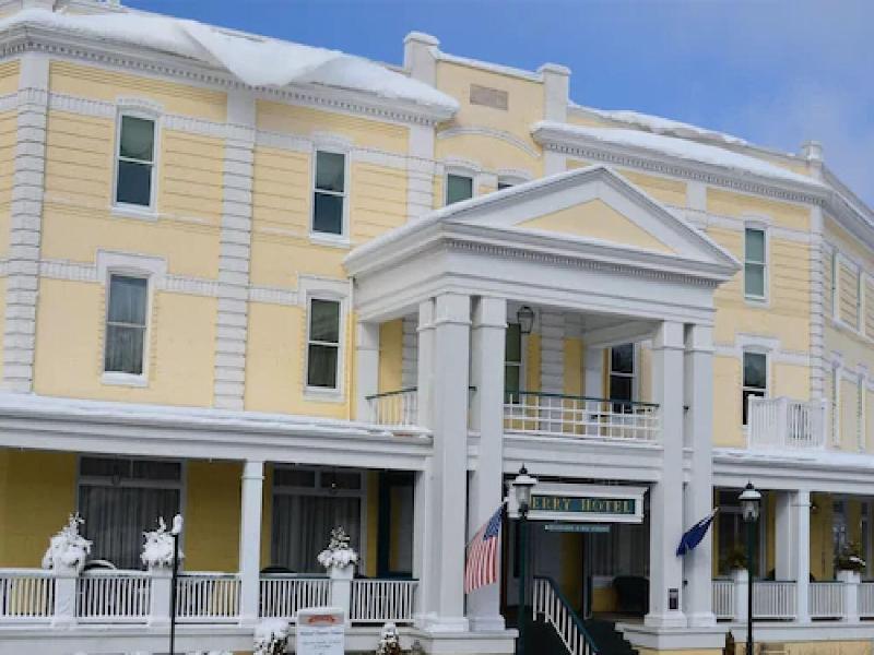 Perry Hotel image