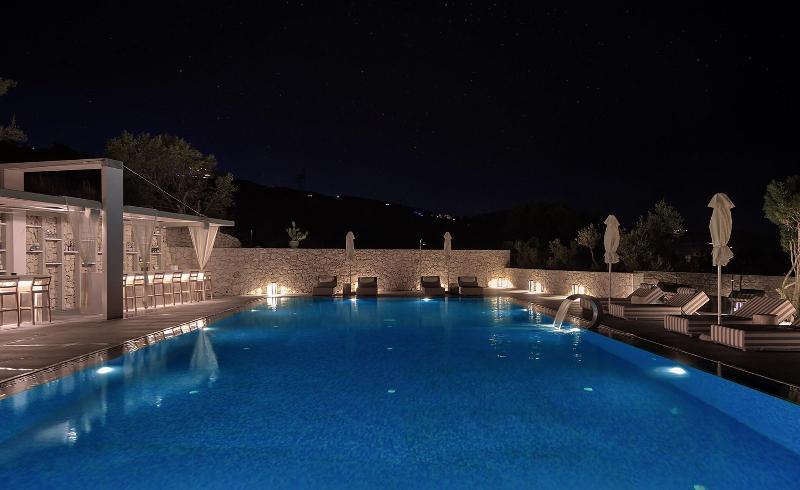 Aliv Stone Suites & Spa image
