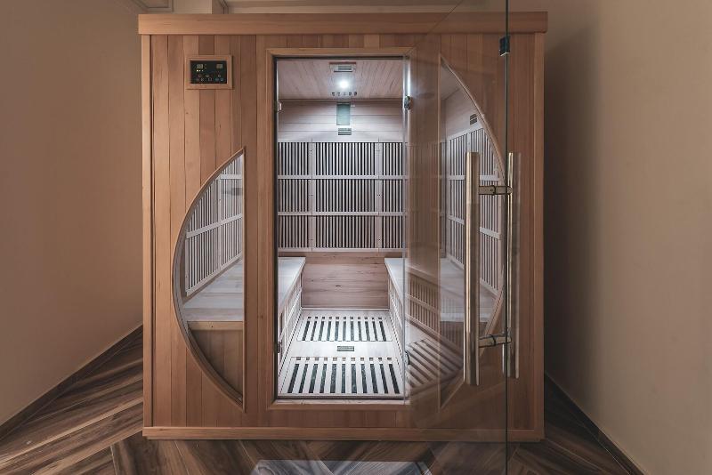 Aliv Stone Suites & Spa image
