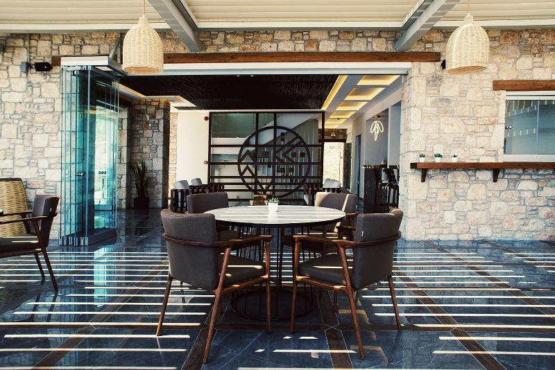 Aliv Stone Suites & Spa image