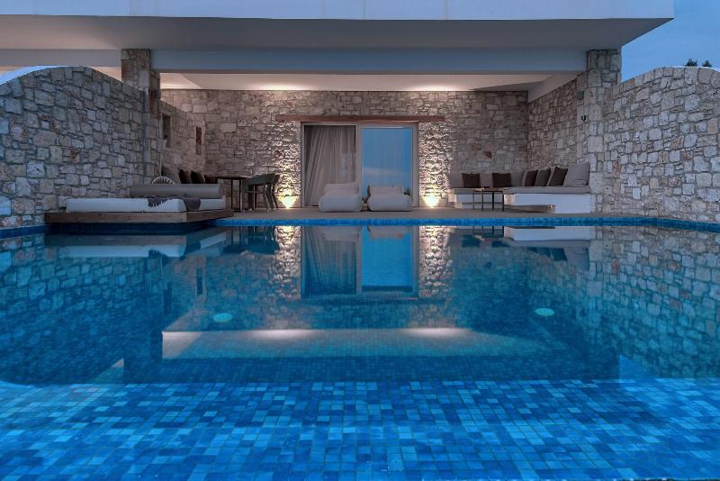Aliv Stone Suites & Spa image