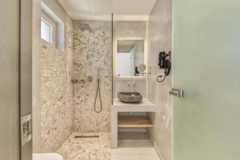 Aliv Stone Suites & Spa image