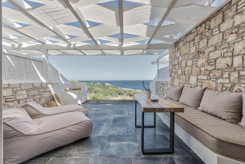 Aliv Stone Suites & Spa image